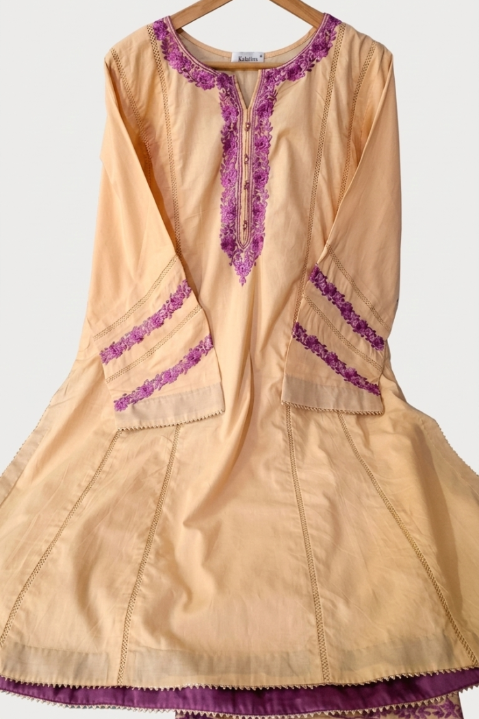 Alternative view of Hand Embroidered